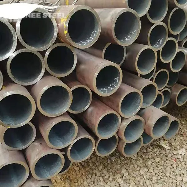 E315 Milde stalen buizen en buizen